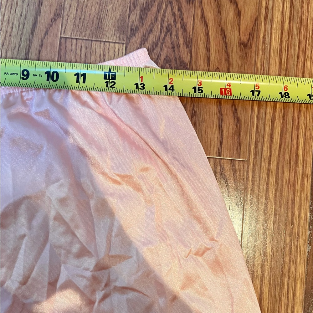 VINTAGE | Vanity Fair 70s pink satin wide leg high rise pajama sleep pants - Picture 7 of 8